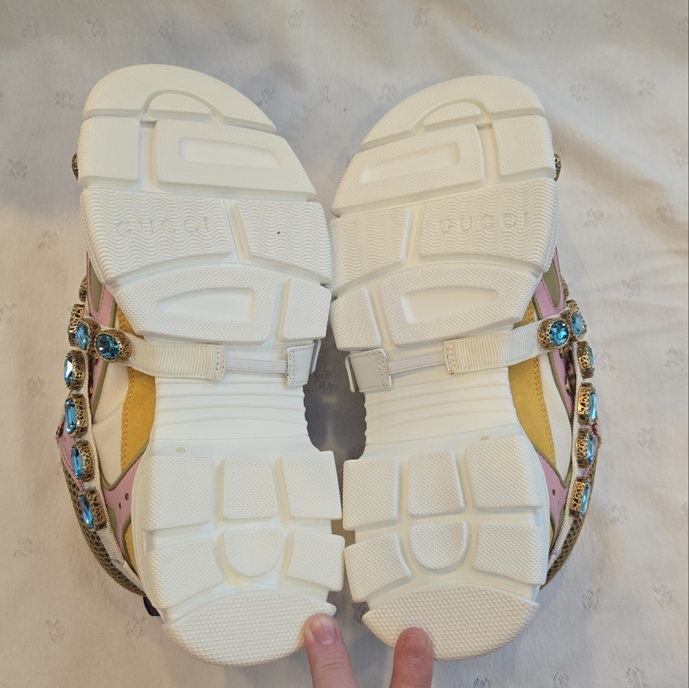 NIB Gucci Flashtrek Sneakers- Pink and Gold w/ Blue Jewels Size 40 - Picture 5 of 9